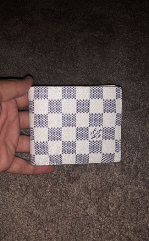 louis vuitton wallet men white